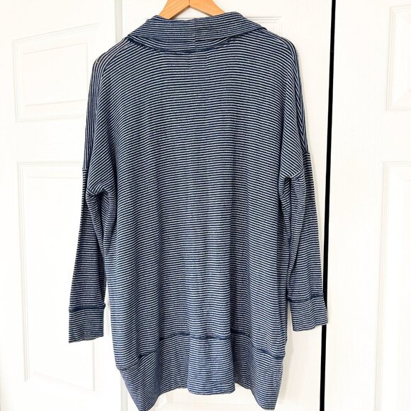 Anthropologie Sundry Brushed Fleece Cocoon Cardigan Blue White Stripe Size 1 - Picture 7 of 8